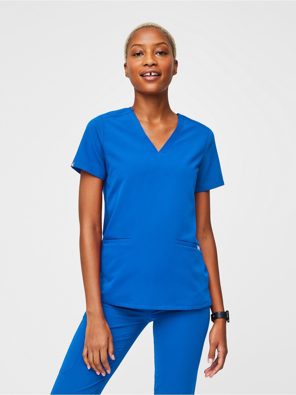 FIGS Matching Scrub Set with Casma Scrub Top and Zamora High Waist Joggers, Blue